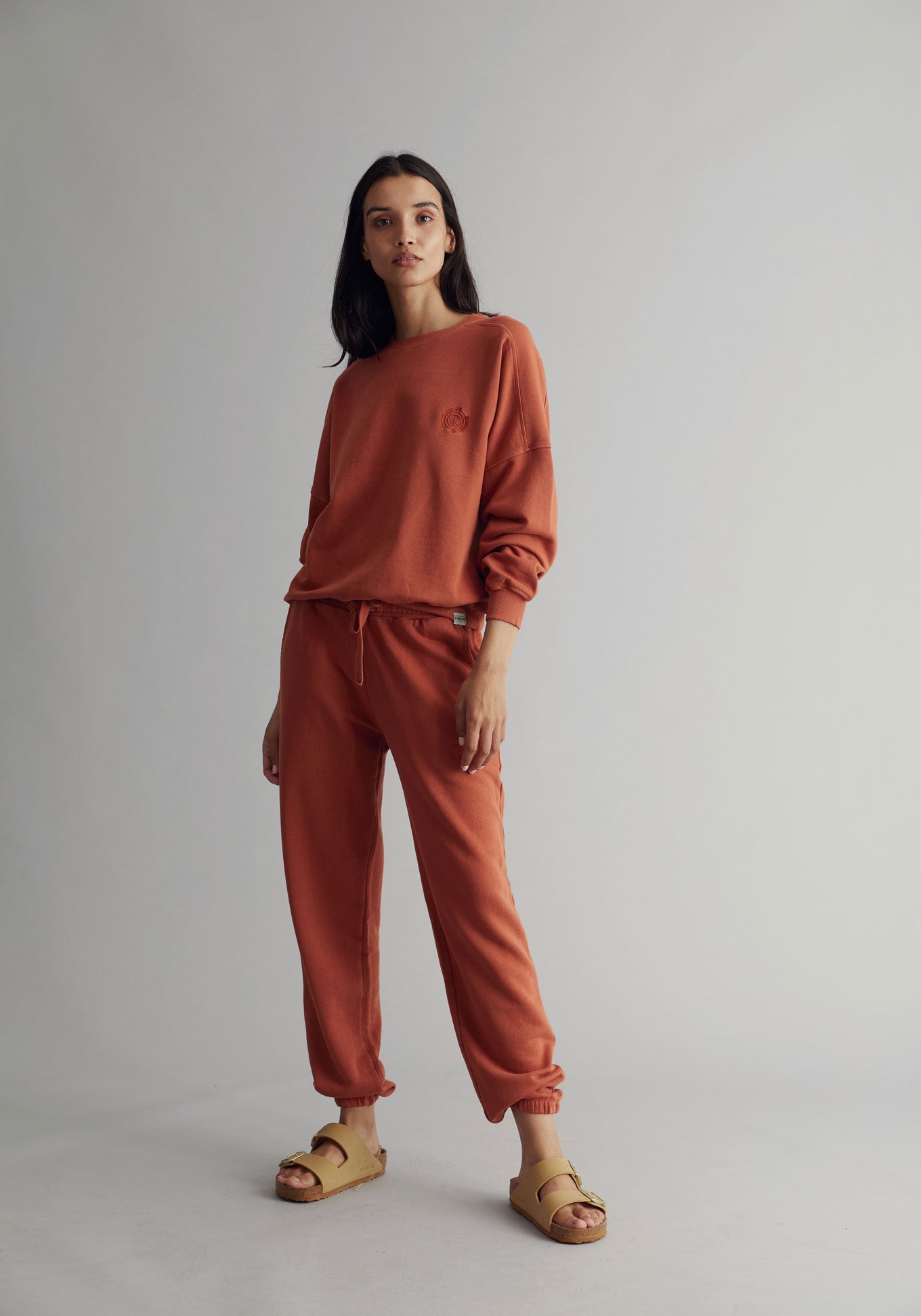 EVIE GOTS Organic Cotton Jogger - Clay